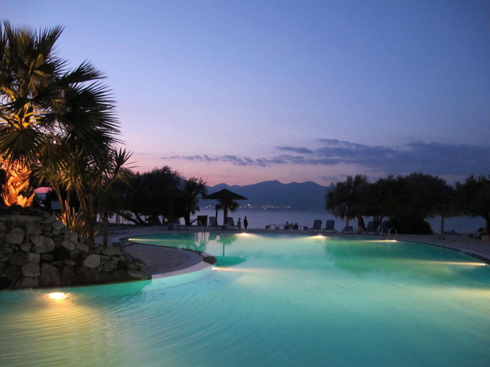 Florida Blue Bay Resort & Spa Psathópirgos Zewnętrze zdjęcie