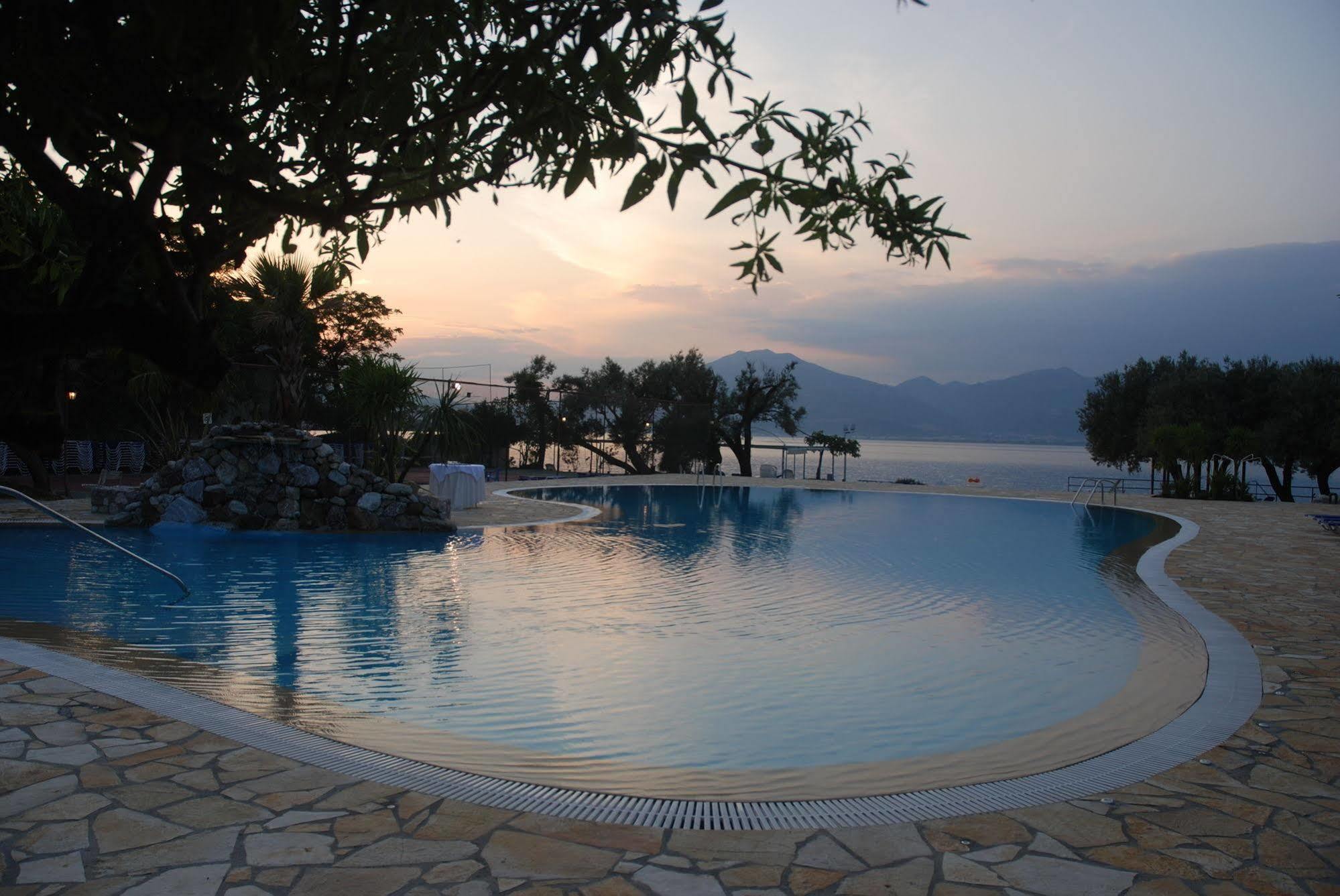 Florida Blue Bay Resort & Spa Psathópirgos Zewnętrze zdjęcie