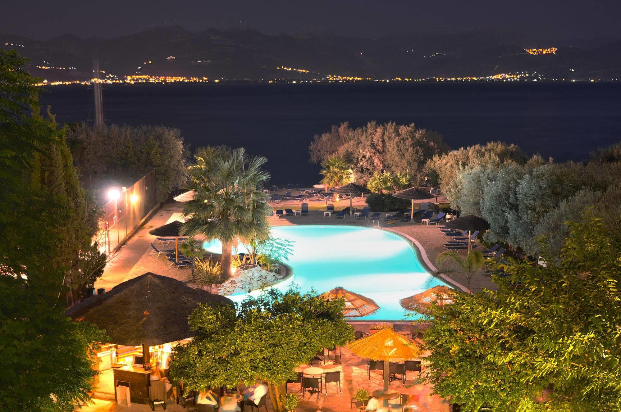 Florida Blue Bay Resort & Spa Psathópirgos Zewnętrze zdjęcie